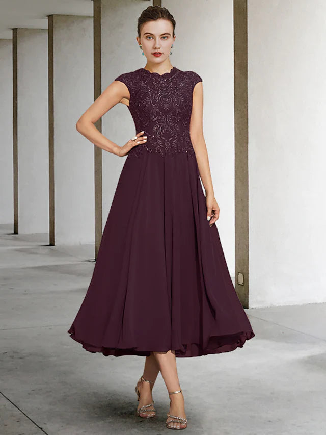 Wholesale A-Line Mother of the Bride Dress Elegant Jewel Neck Ankle Length Chiffon Lace Sleeveless with Pleats Appliques