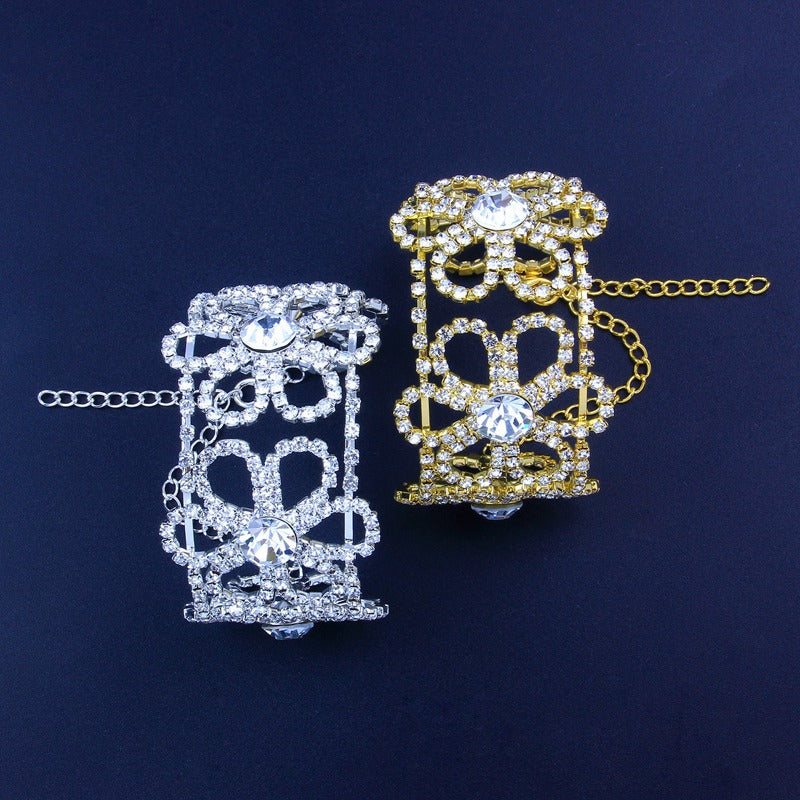 Wholesale Women's Tennis Bracelet Cut Out Flower Precious Fashion Luxury Rhinestone Bracelet Jewelry Silver / Gold For Gift Engagement