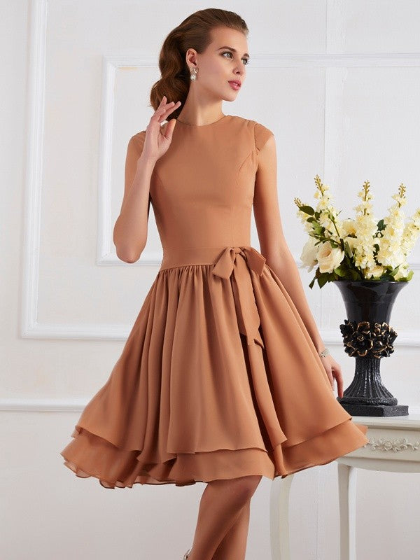Wholesale Sheath/Column High Neck Sleeveless Sash/Ribbon/Belt Short Chiffon Bridesmaid Dresses