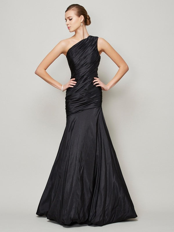 Wholesale A-Line/Princess One-Shoulder Sleeveless Pleats Long Taffeta Bridesmaid Dresses