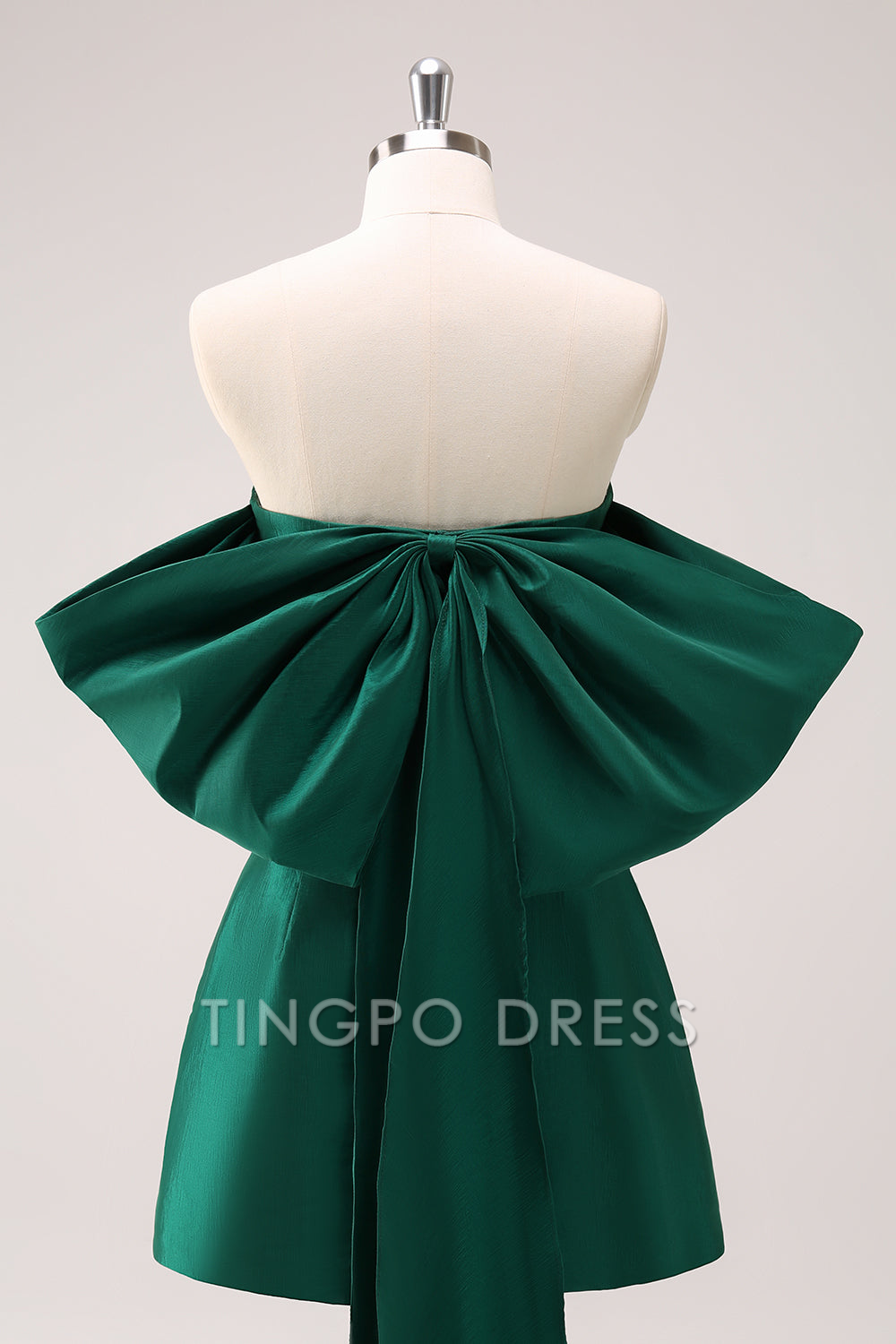 TingPo Wholesale Elegant Dark Green Strapless A Line Short Homecoming Dress with Bow formal wear dresses