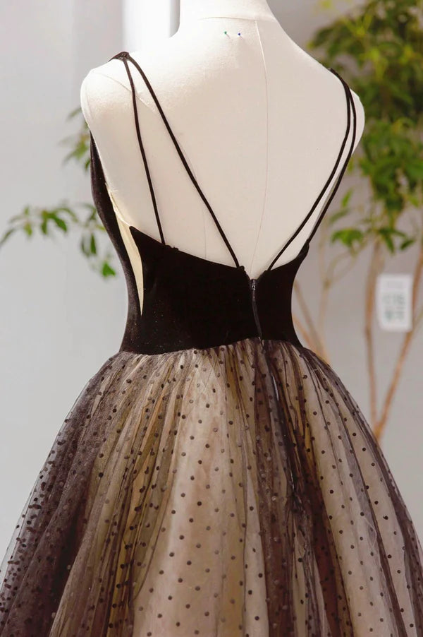 Wholesale Black V-neck Tulle Short Prom Dress A-Line Black Tea Length Party Dress