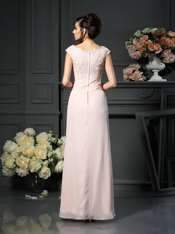 Wholesale A-Line Princess Scoop Lace Sleeveless Long Chiffon Mother of the Bride Dresses
