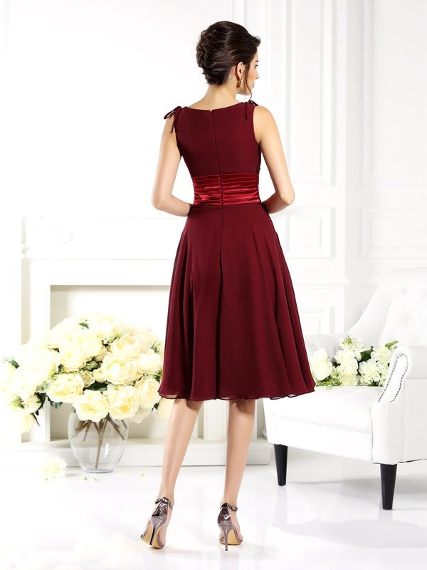 Wholesale A-Line/Princess V-neck Sleeveless Short Chiffon Bridesmaid Dresses