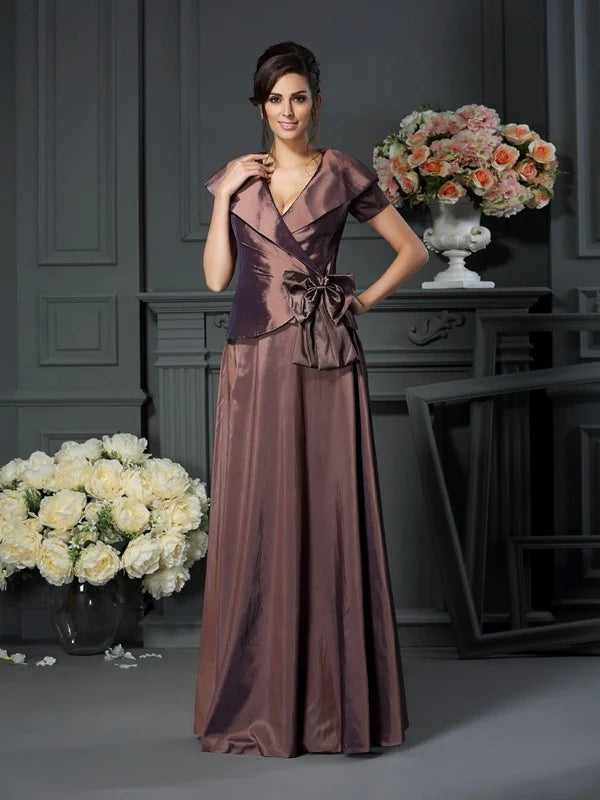 Wholesale A-Line Princess V-neck Bowknot Short Sleeves Long Taffeta Mother of the Bride Dresses