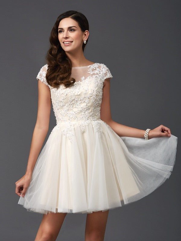 Wholesale A-Line/Princess Scoop Applique Short Sleeves Short Net Dresses