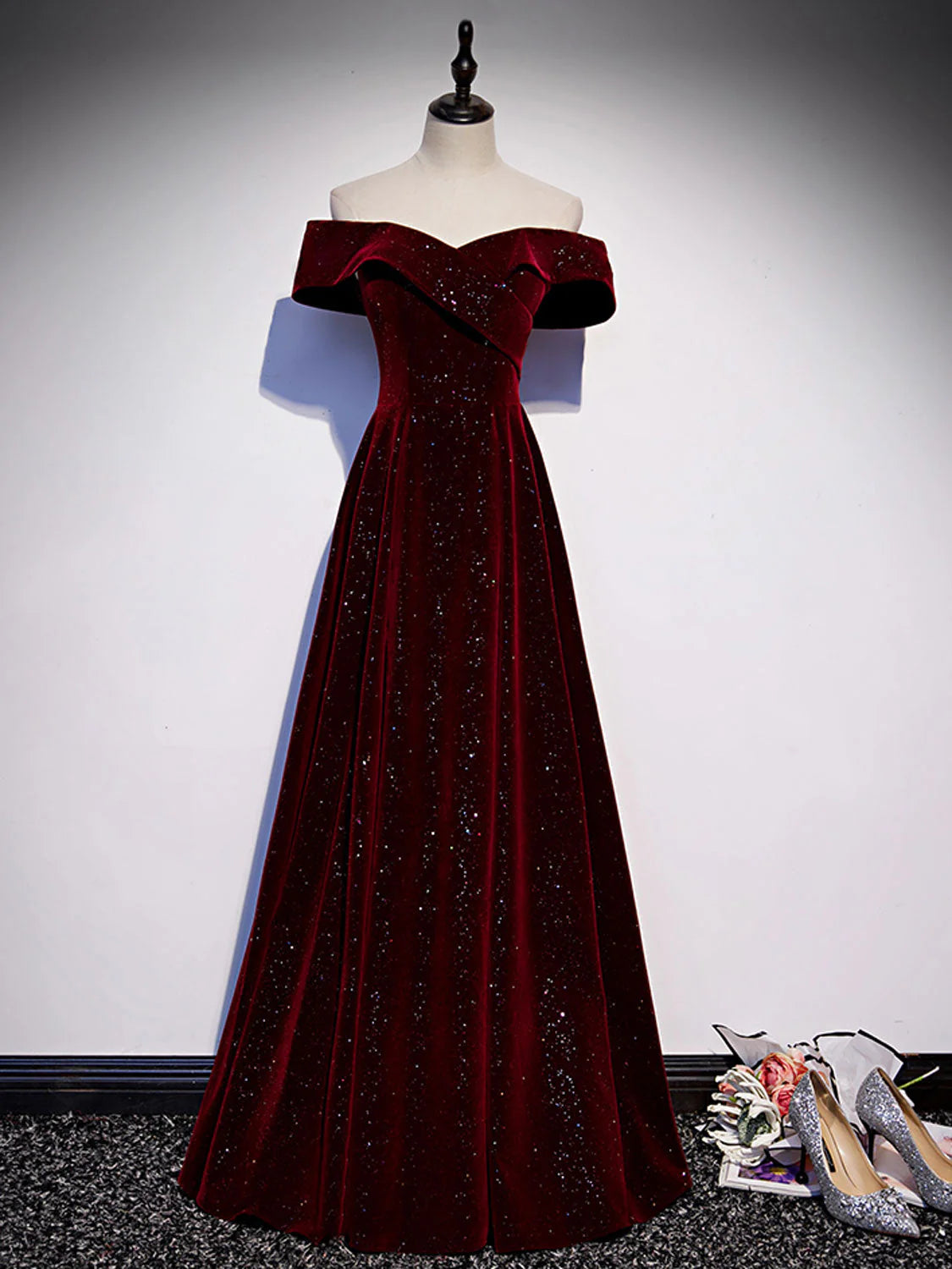 Wholesale A-Line Off Shoulder V Neck Velvet Burgundy Long Prom Dress Burgundy Long Formal Dress gowns evening dresses