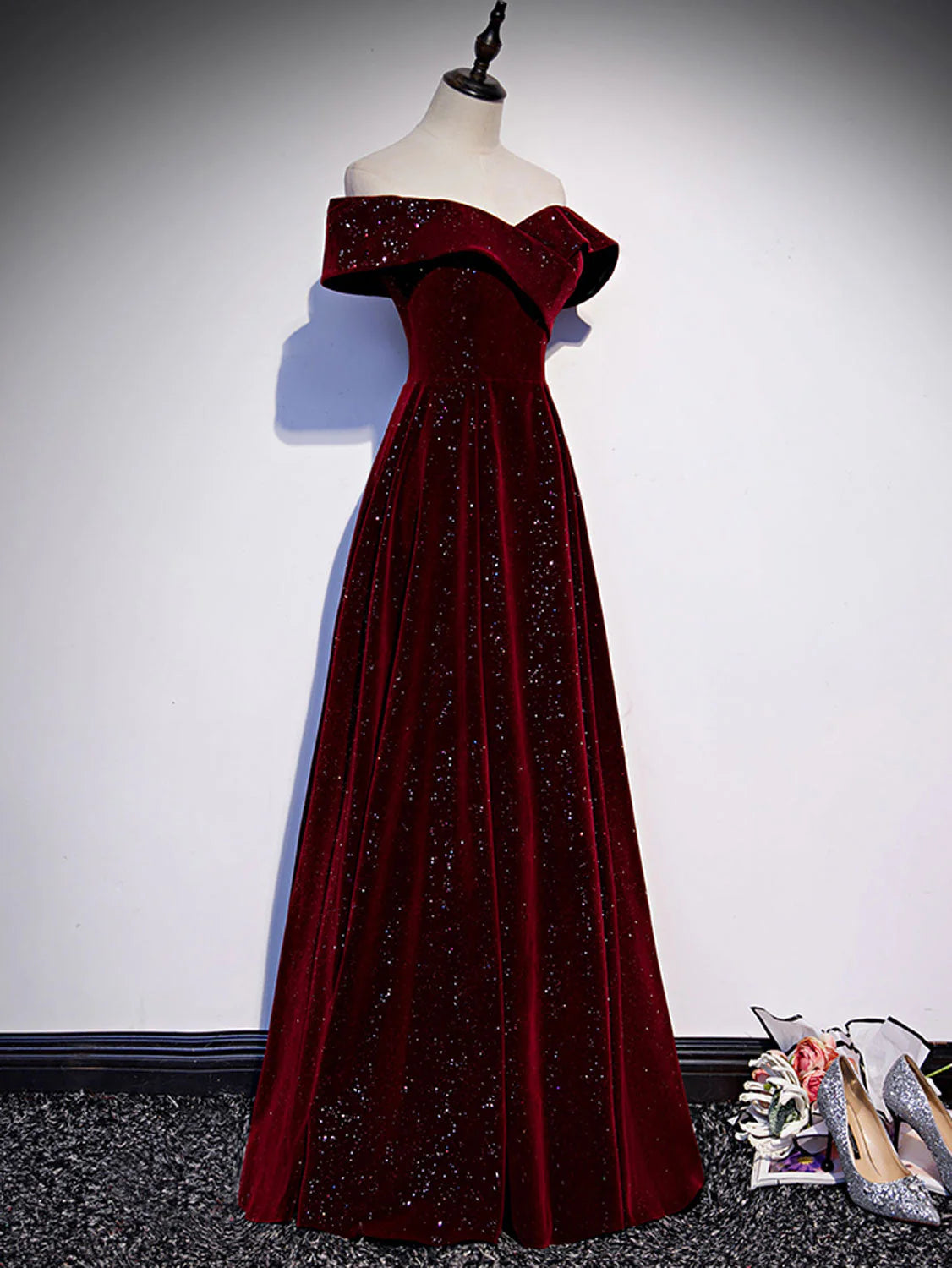 Wholesale A-Line Off Shoulder V Neck Velvet Burgundy Long Prom Dress Burgundy Long Formal Dress gowns evening dresses