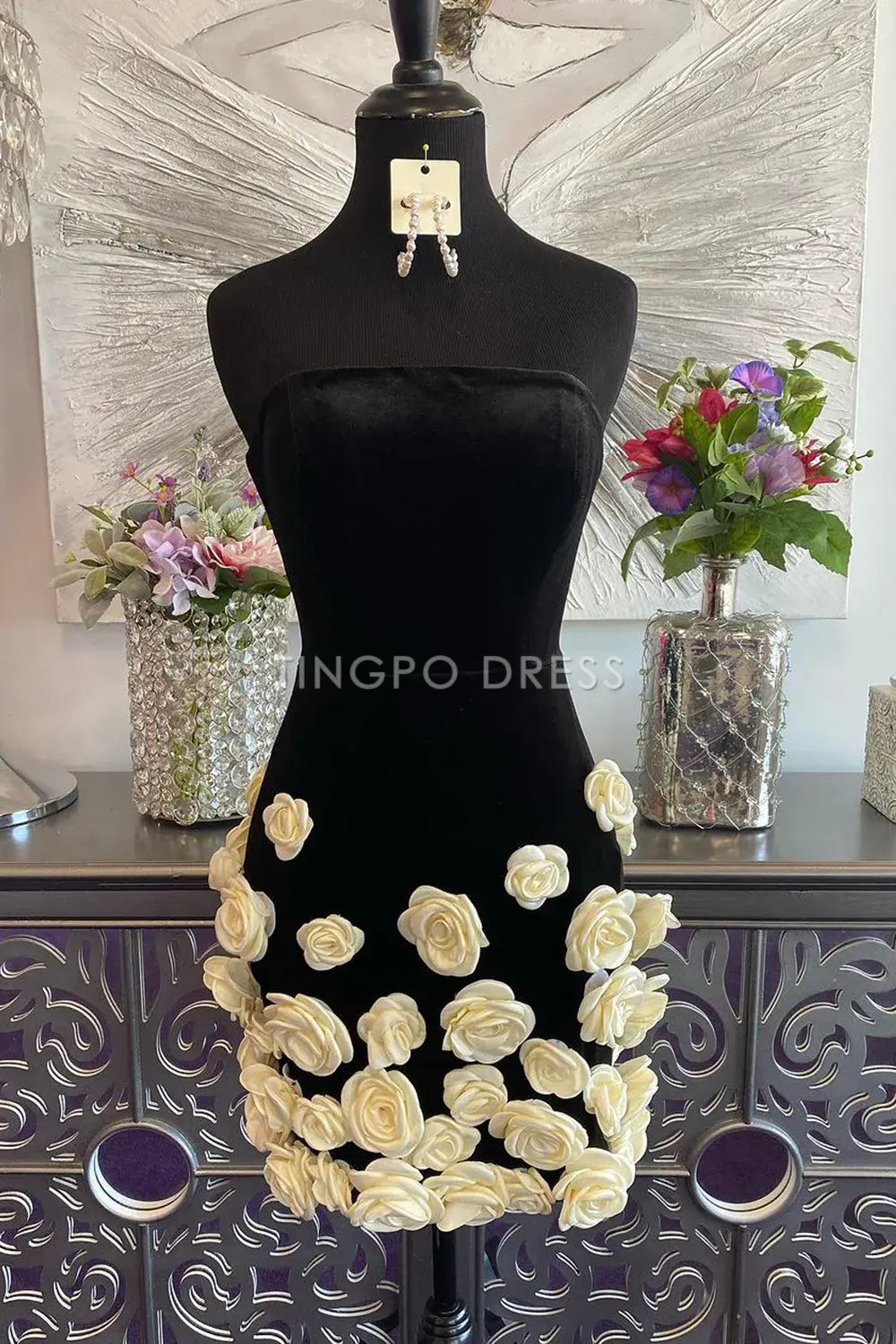 TingPo Wholesale Elegant Black Bodycon Strapless Short Tight Homecoming Dress With 3D Flowers formal wear dresses