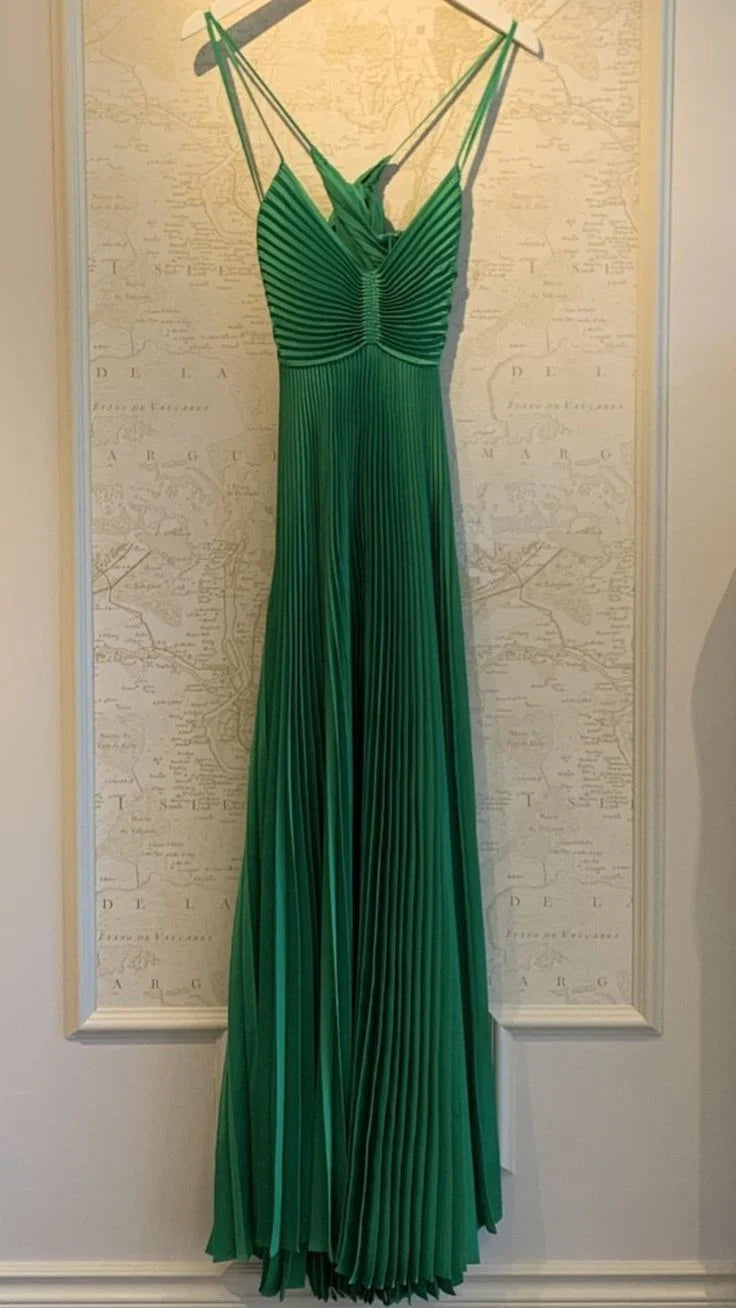 TingPo Wholesale Chic A Line Halter Neck Green Long Prom Dress with Keyhole