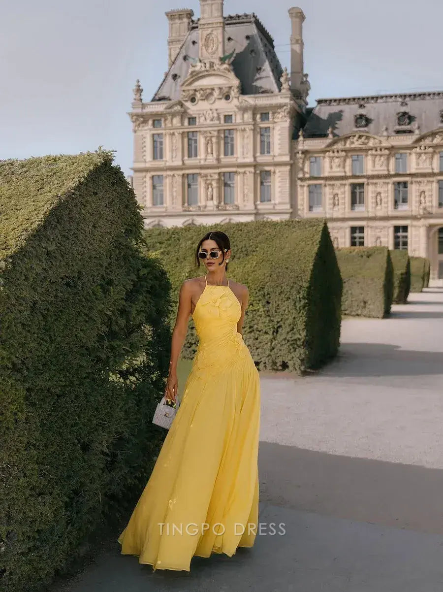 Elegant A-Line Halter Neck Floral Appliqué Chiffon A-Line Floor-Length Maxi Dress Prom Dress