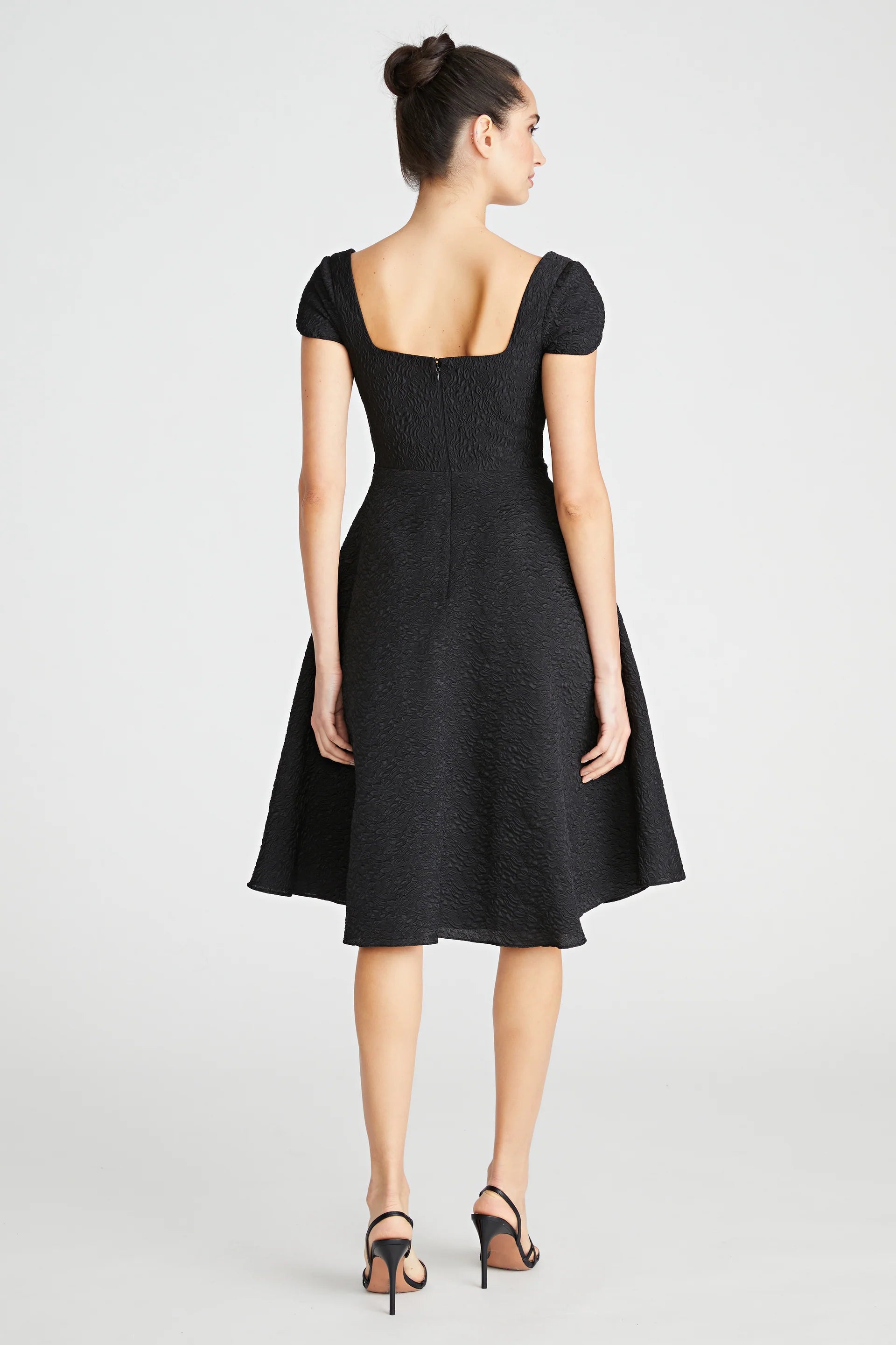 Elegant Black Textured Fabric Square Neck Crystal Embellished Short Puff Sleeve A-Line Midi Prom Dress