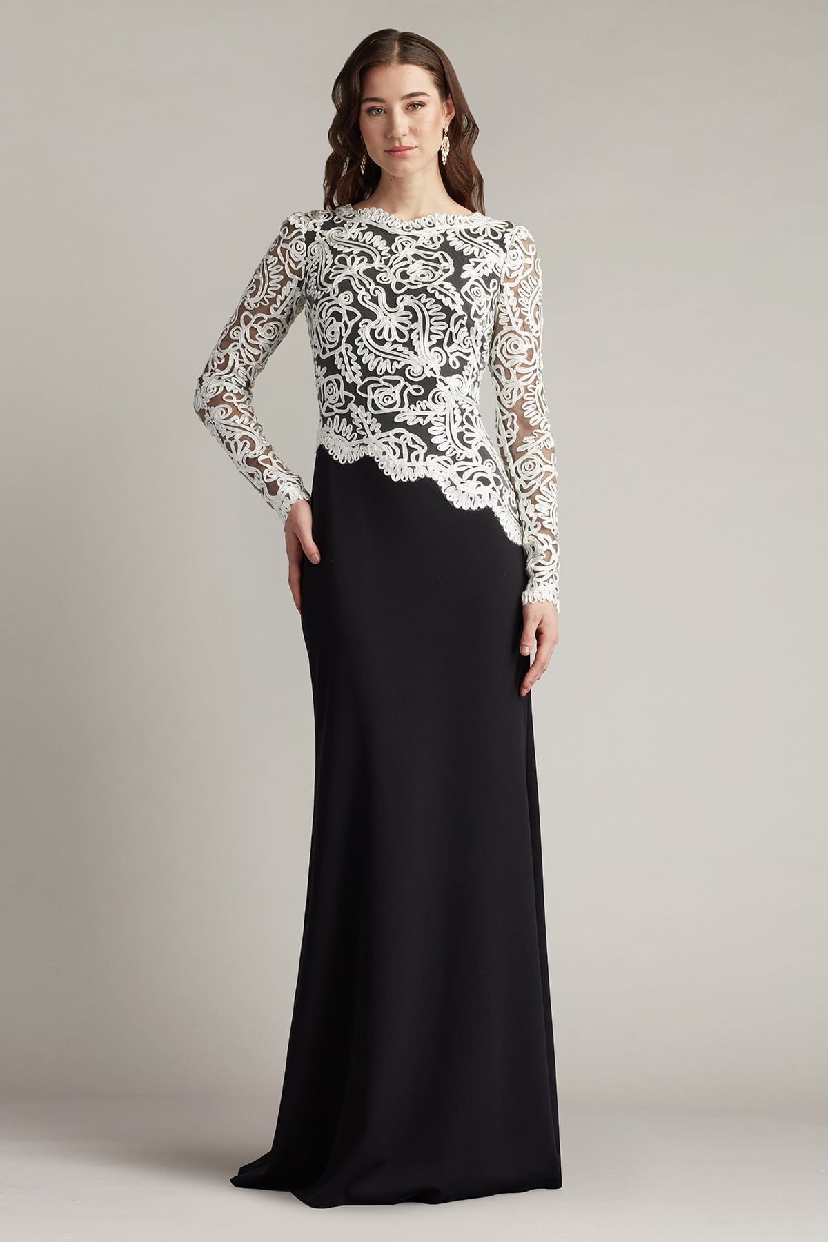 Elegant Black & White Crepe Long Sleeve Illusion Lace Appliqué Mermaid Maxi Dress Prom Dress