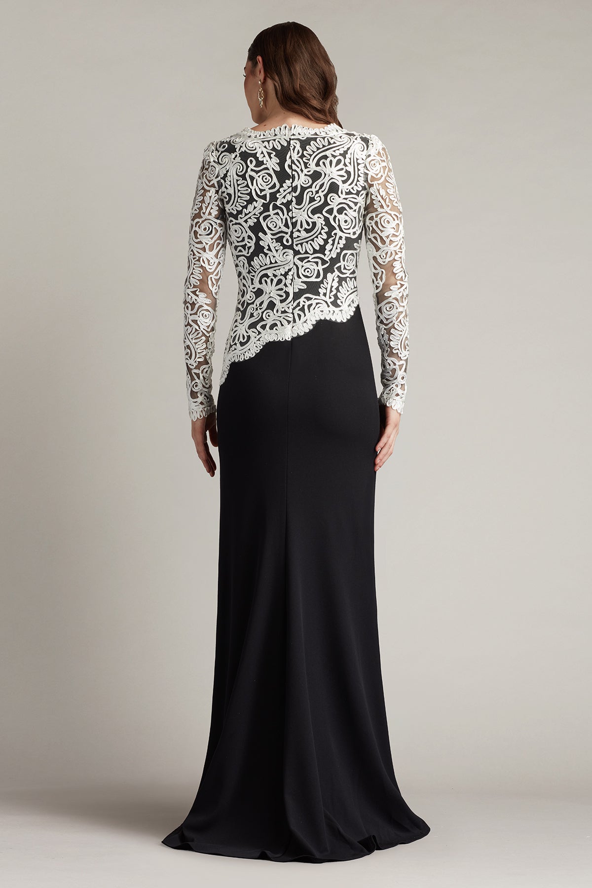 Elegant Black & White Crepe Long Sleeve Illusion Lace Appliqué Mermaid Maxi Dress Prom Dress