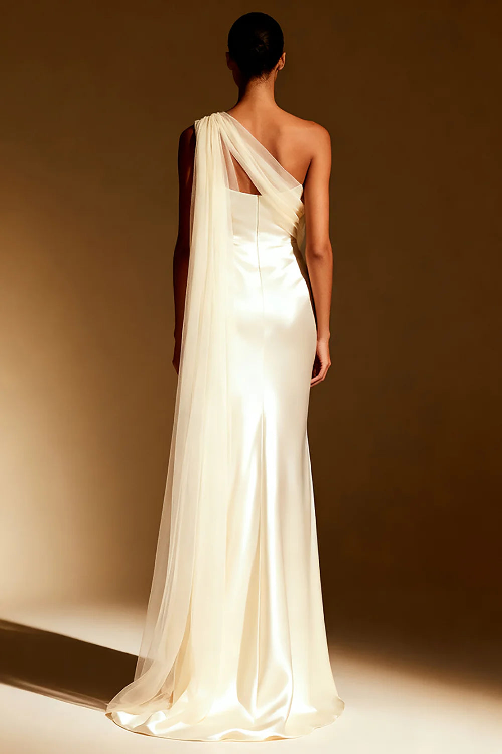 Elegant Ivory Satin One-Shoulder Tulle Cape Mermaid Train Wedding Dress Prom Dress