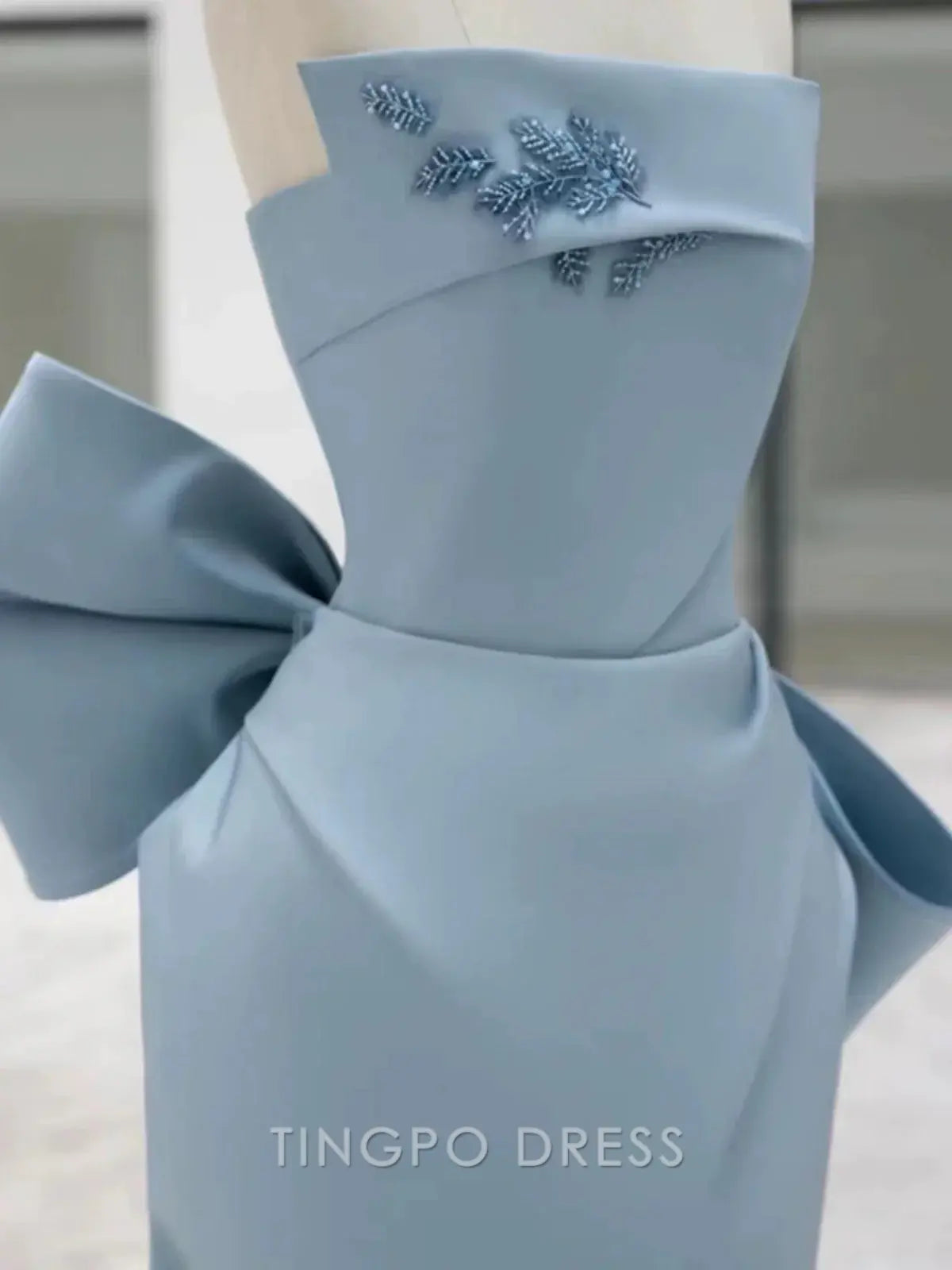 TingPo Wholesale Elegant Pretty Sheath Strapless Blue Satin Long Prom Dress Evening Dresses With Bow