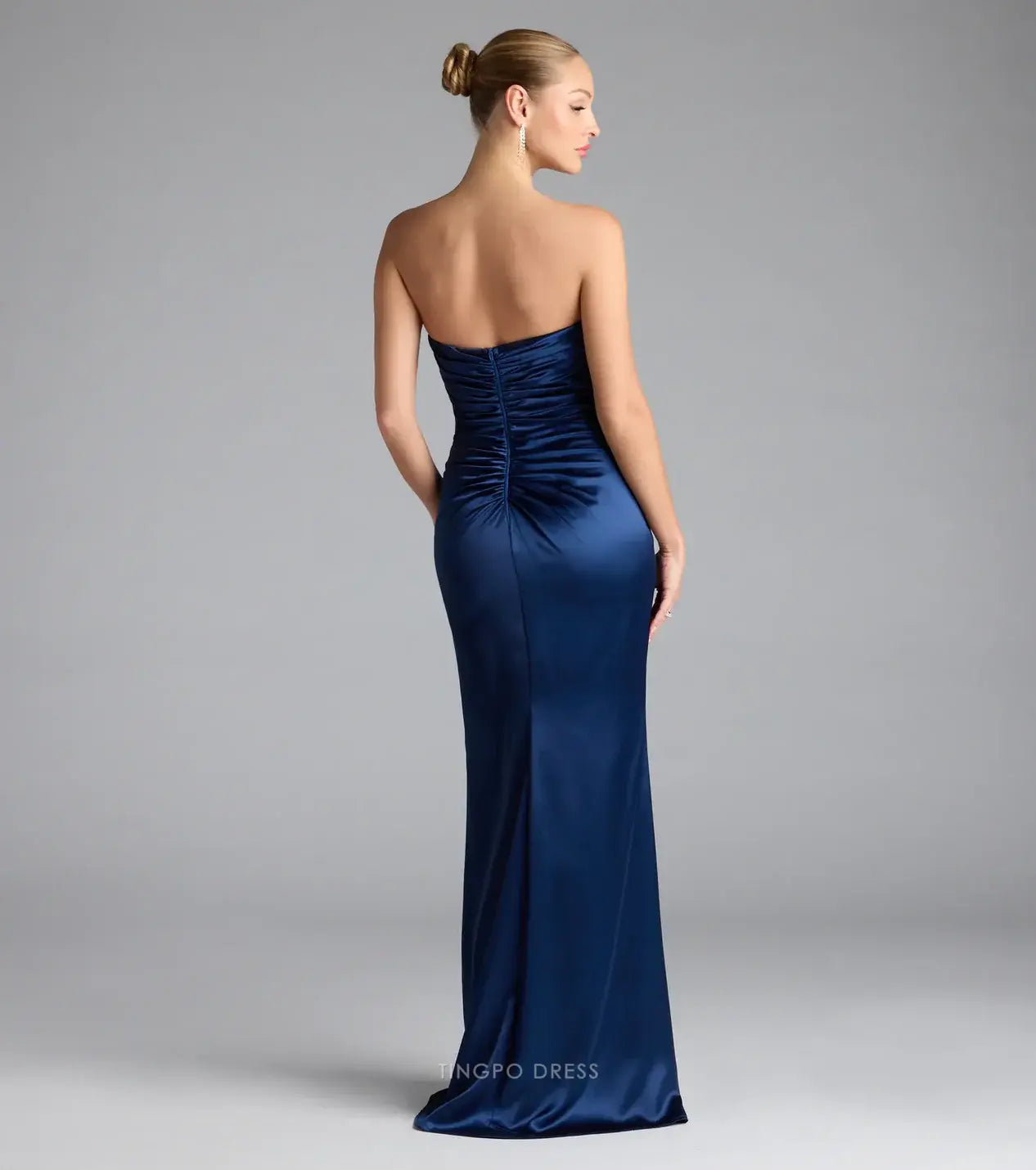 Elegant Sheath/Column Strapless Ruched Satin Mermaid Maxi Dress Prom Dress