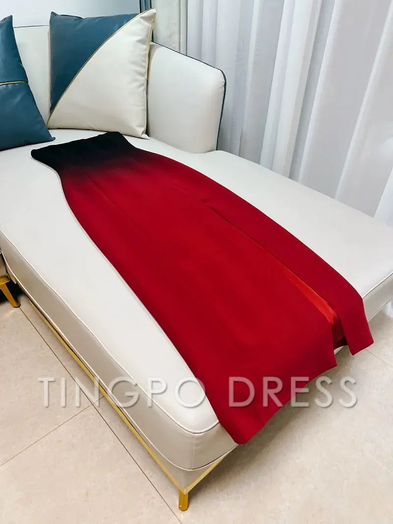 TingPo Wholesale Elegant Sheath Strapless Ombre Burgundy Red Slim Fit Satin Prom Dress Evening Dresses