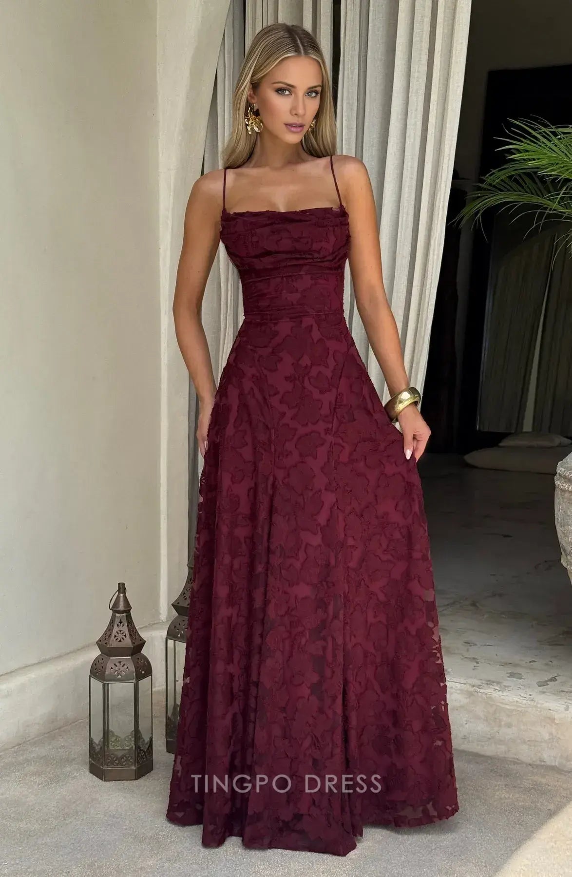 Elegant Spaghetti Strap Lace Crisscross Back A-Line Floor-Length Maxi Dress Prom Dress