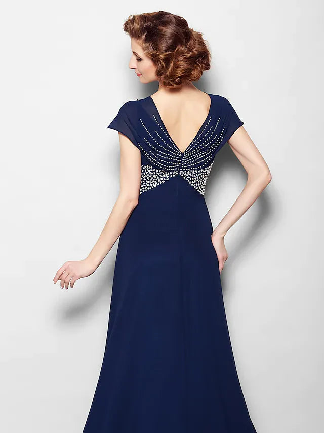 Wholesale A-Line Mother of the Bride Dress V Neck Court Train Georgette Short Sleeve with Beading Sequin