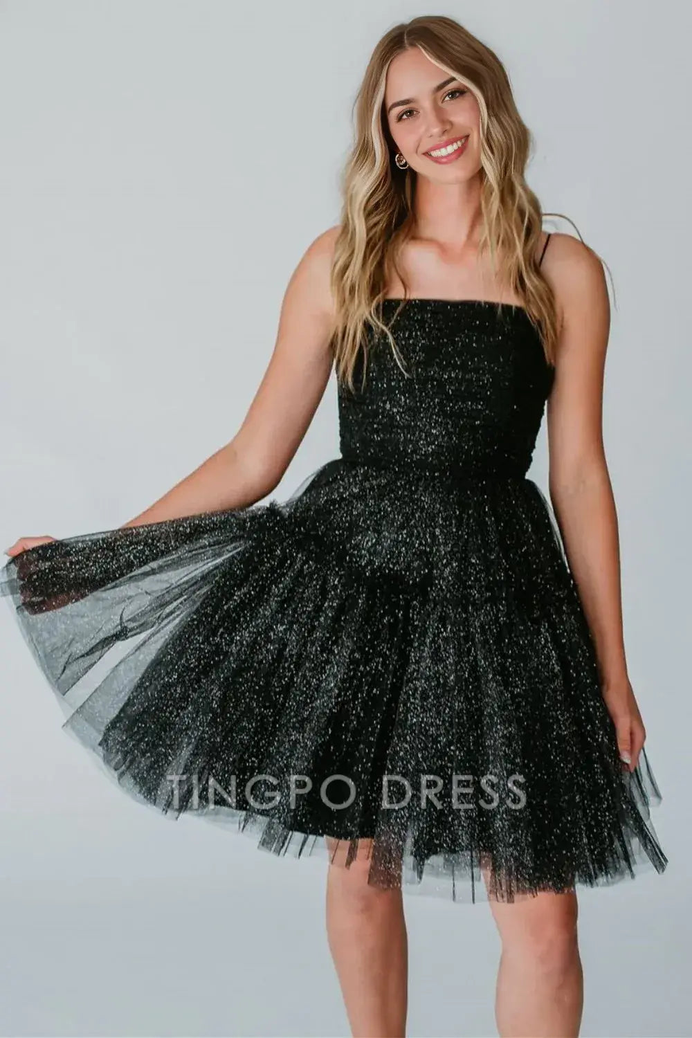 TingPo Wholesale Elegant Glitter Black A-Line Spaghetti Straps Lace Up Short Tulle Homecoming Dress formal wear dresses