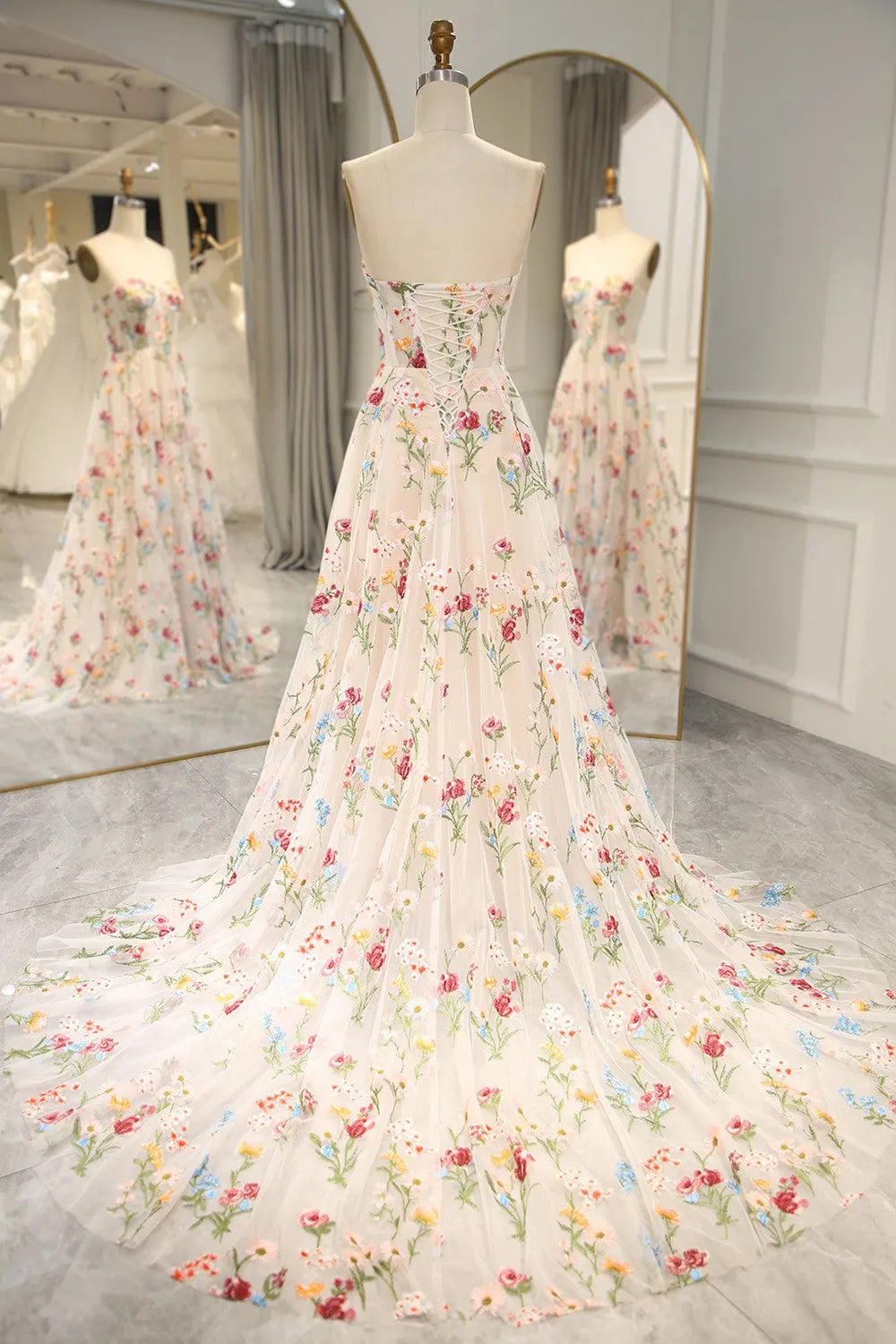 Wholesale Ivory Flower Tulle Sweetheart Long A-Line Prom Dress with Embroidery prom clothing