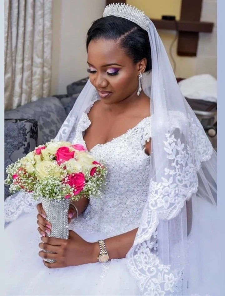 Wholesale Ball Gown V-Neck Floor-Length Lace Wedding Dress