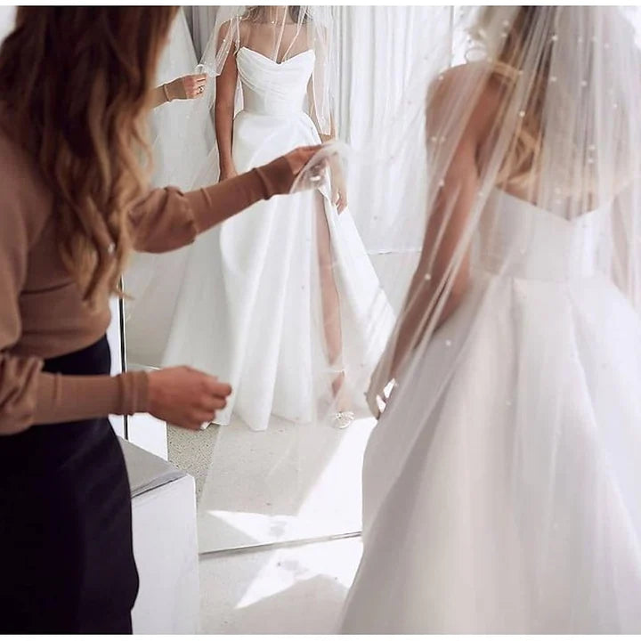 Wholesale A-Line/Princess Sweetheart Wedding Dresses Court Train With Split Front