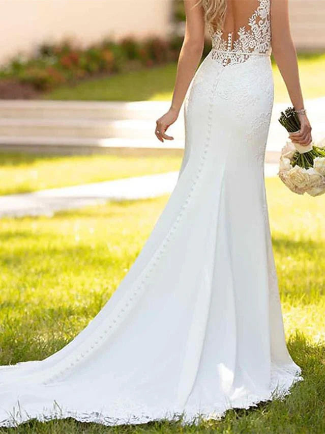 Wholesale Mermaid/Trumpet V-Neck Sleeveless Wedding Dresses Court Train With Appliques