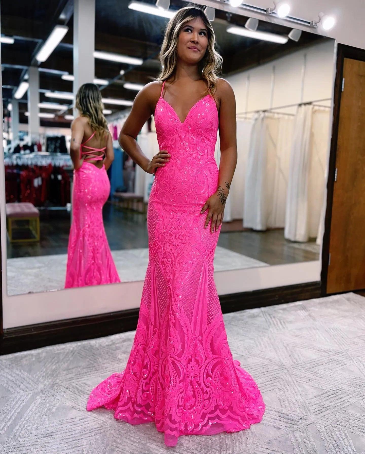 Wholesale Mermaid V-Neck Sweep Train Prom Dress With Sequin