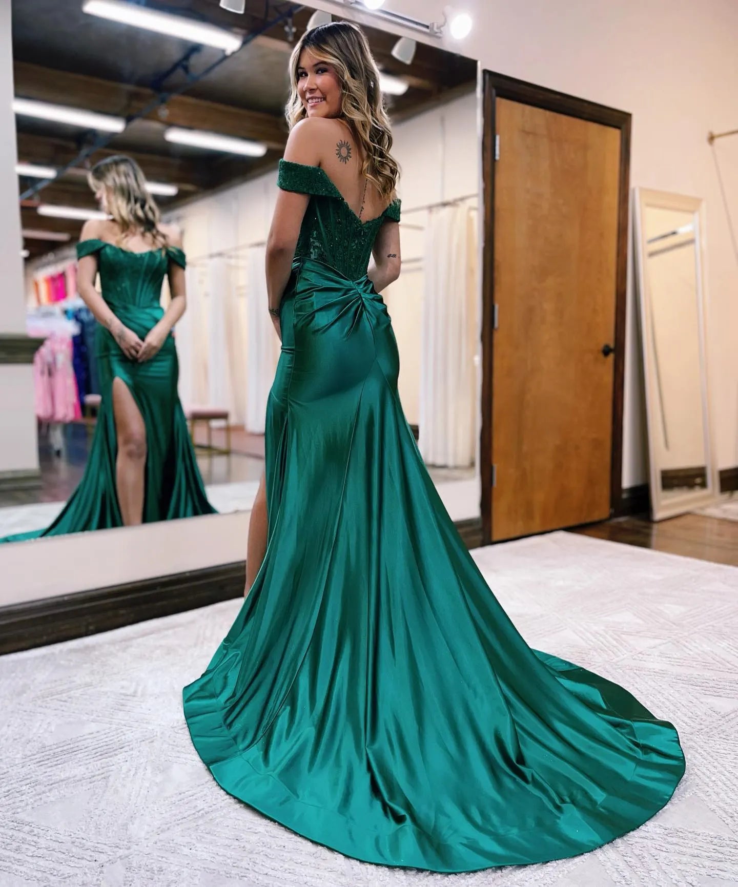 Wholesale Mermaid Off The Shoulder Court Train Long Dress With Split prom dresses with long sleeves