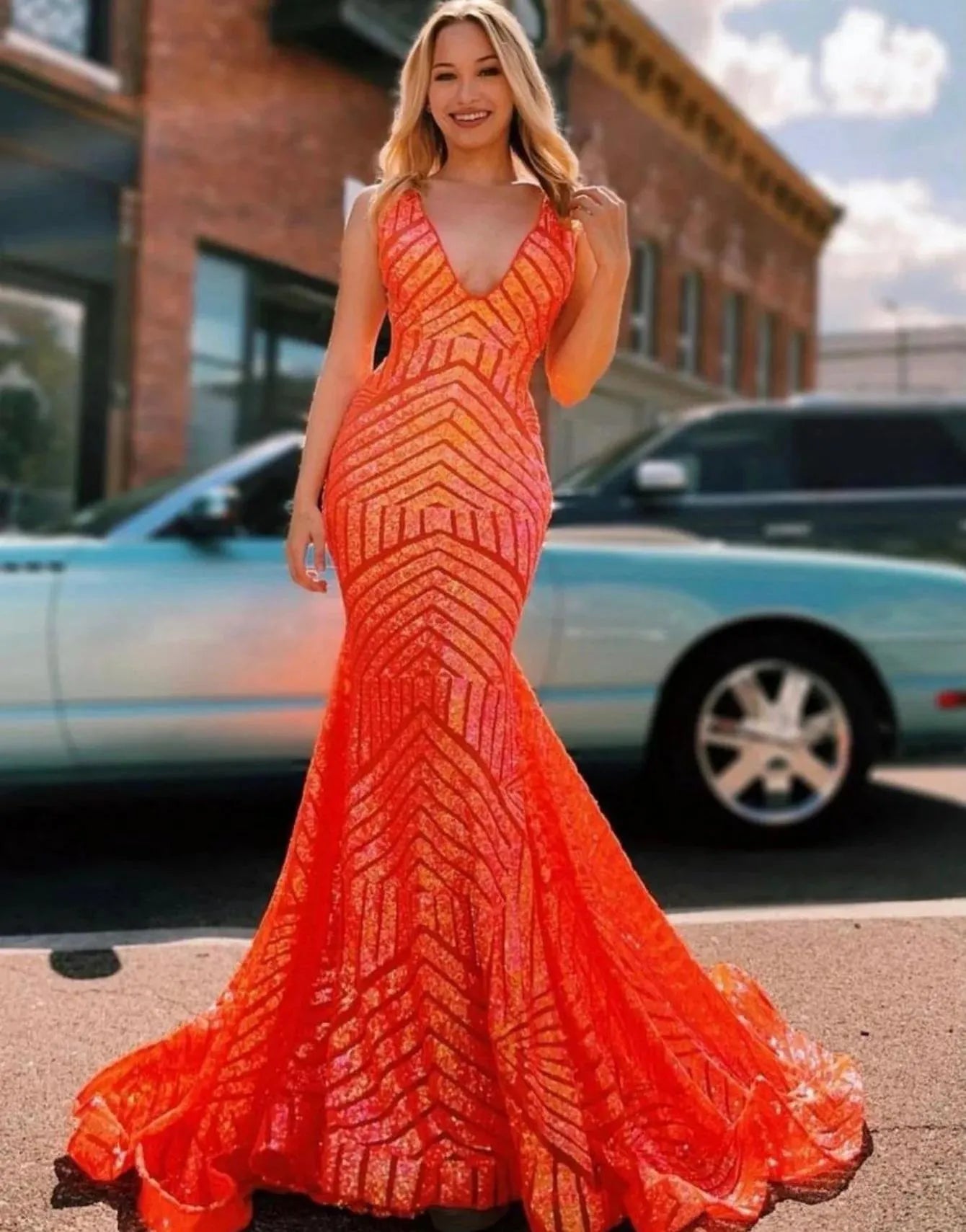 Wholesale Mermaid Sparkly Sequins Mesh Prom Dress prom dresses with long sleeves