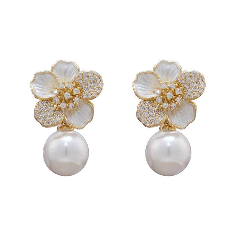 Wholesale Stud Earrings Fine Jewelry Classic Precious Flower Shape Cute Stylish Earrings Jewelry Gold For Gift Festival