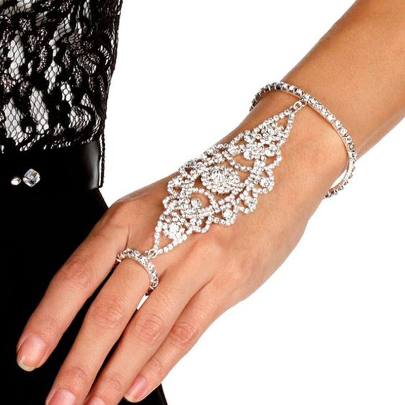 Wholesale Women's Tennis Bracelet Ring Bracelet / Slave bracelet Classic Precious Fashion Luxury Rhinestone Bracelet Jewelry Silver / Gold For Gift Engagement