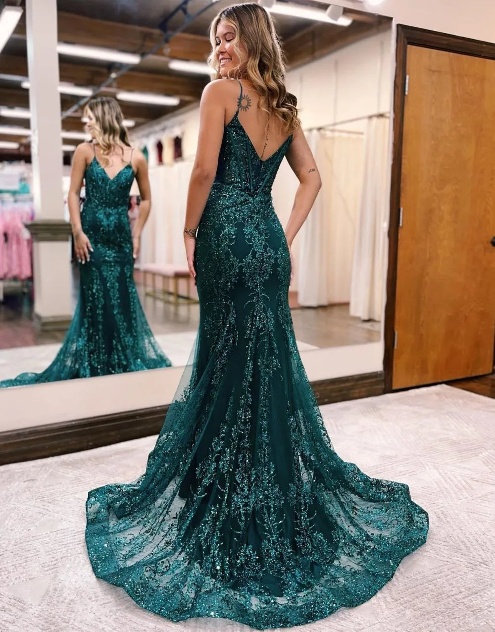 Wholesale Peacock Mermaid Spaghetti Straps Prom Dress With Appliques prom dresses shops