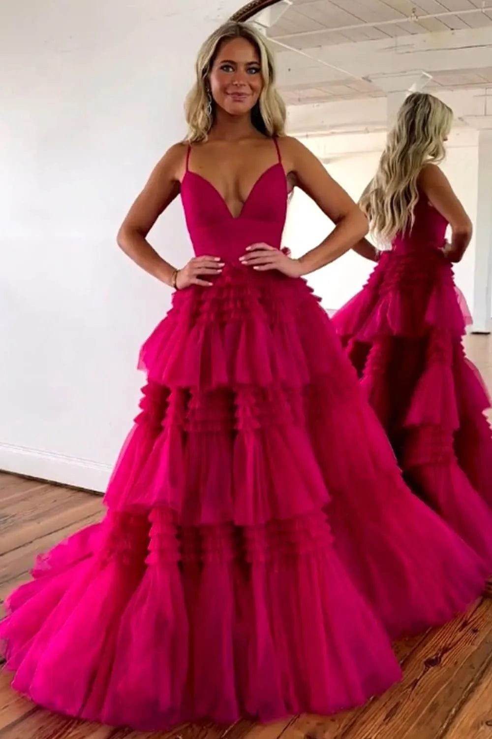 Wholesale Sweet A-Line Spaghetti Straps Long Tiered Tulle Prom Dress With Split long prom dresses with sleeves