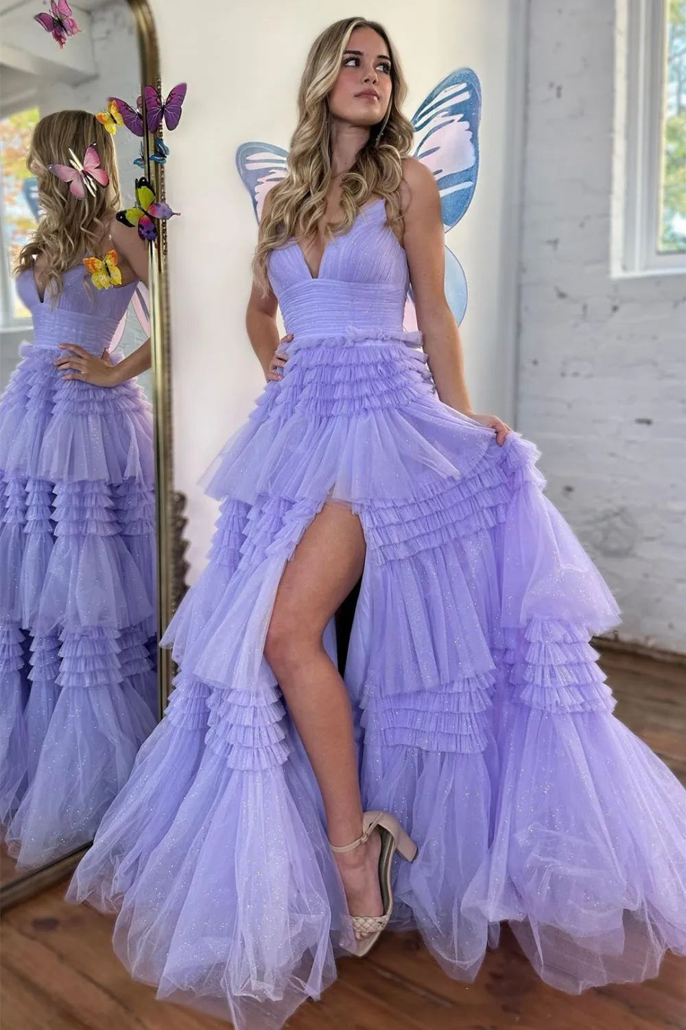 Wholesale Sweet A-Line Spaghetti Straps Long Tiered Tulle Prom Dress With Split long prom dresses with sleeves