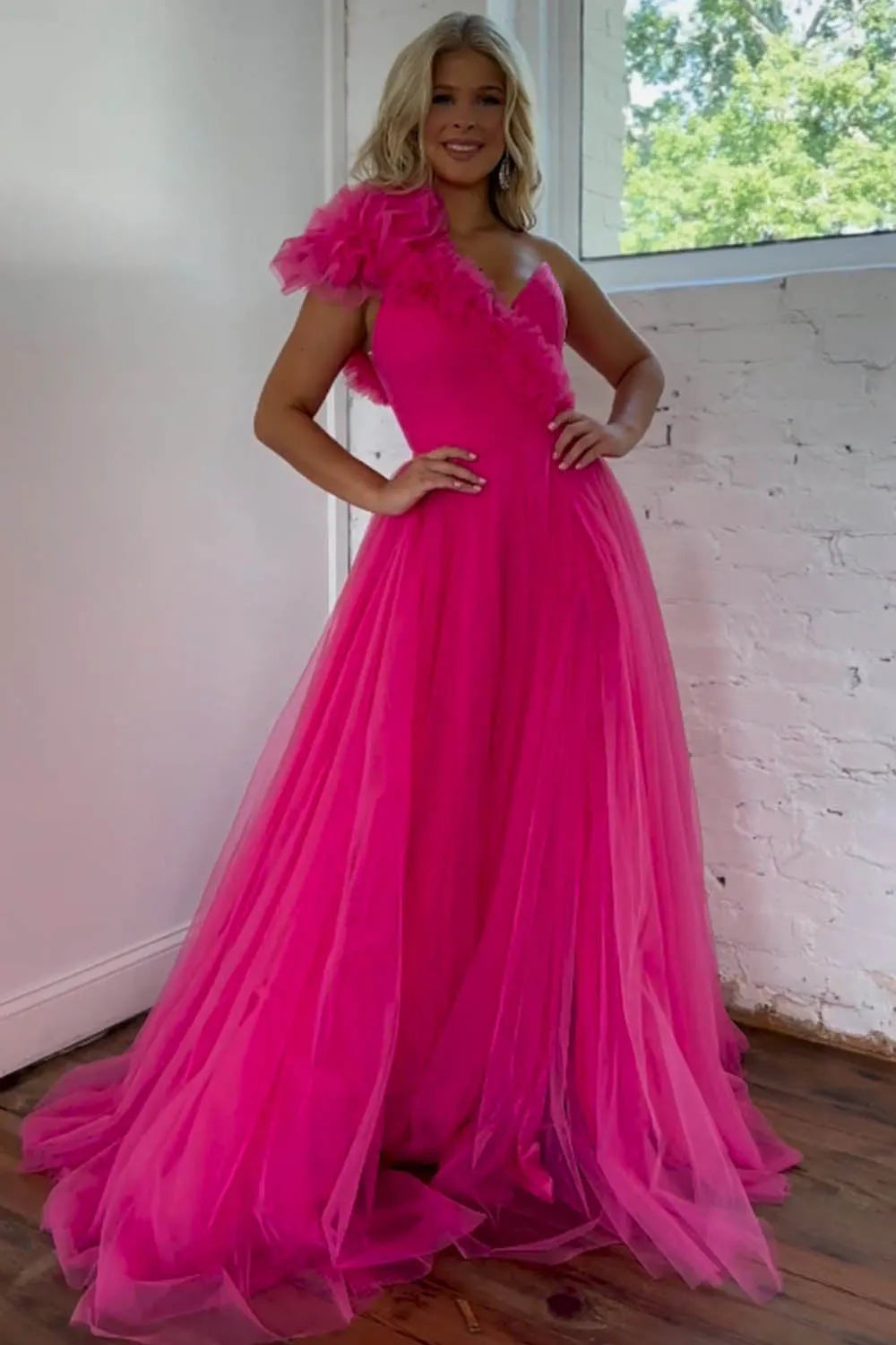 Wholesale Hot Pink A-Line One Shoulder Long Tulle Prom Dress With Split