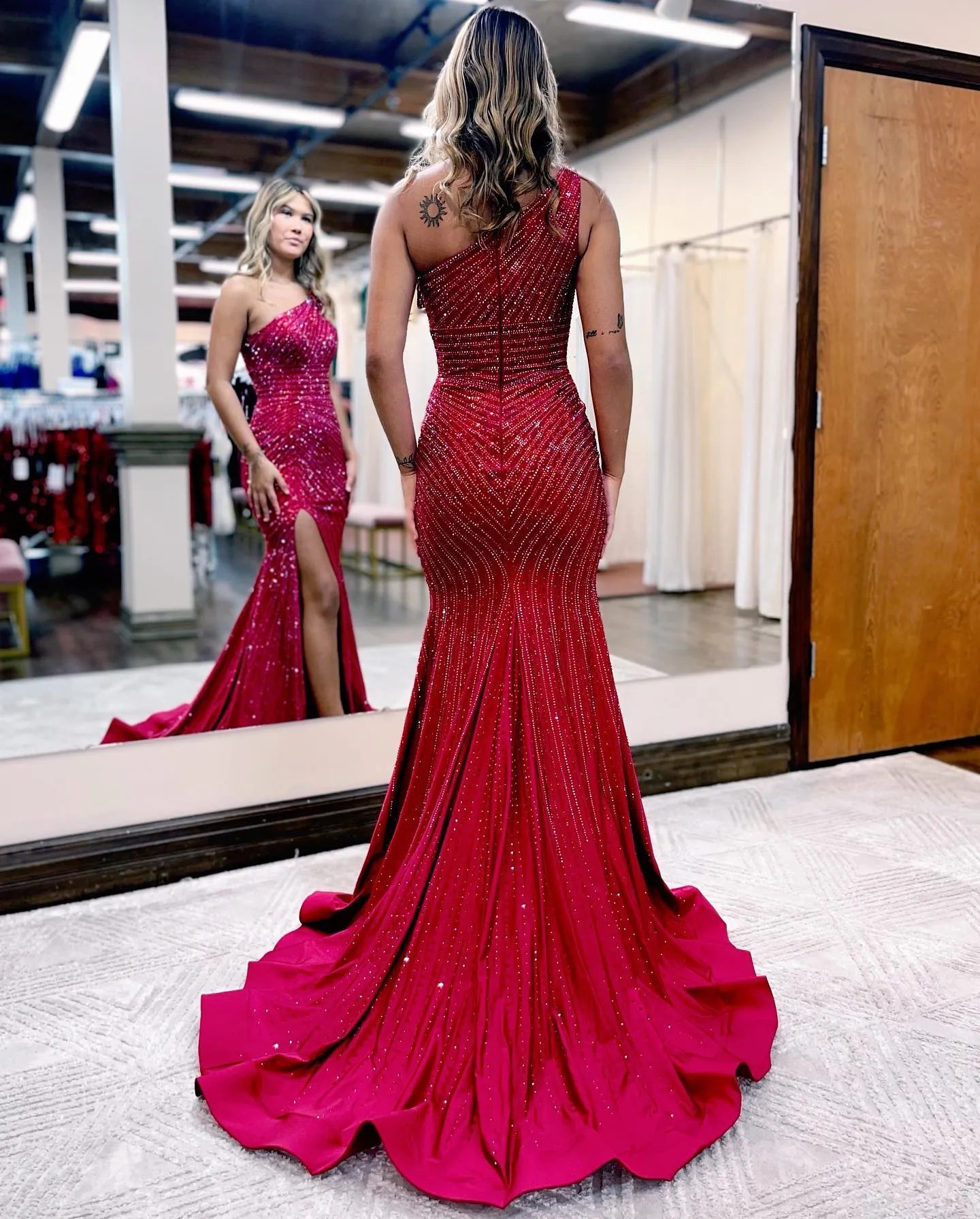 Wholesale Red Mermaid One Shoulder Prom Dress With Split
