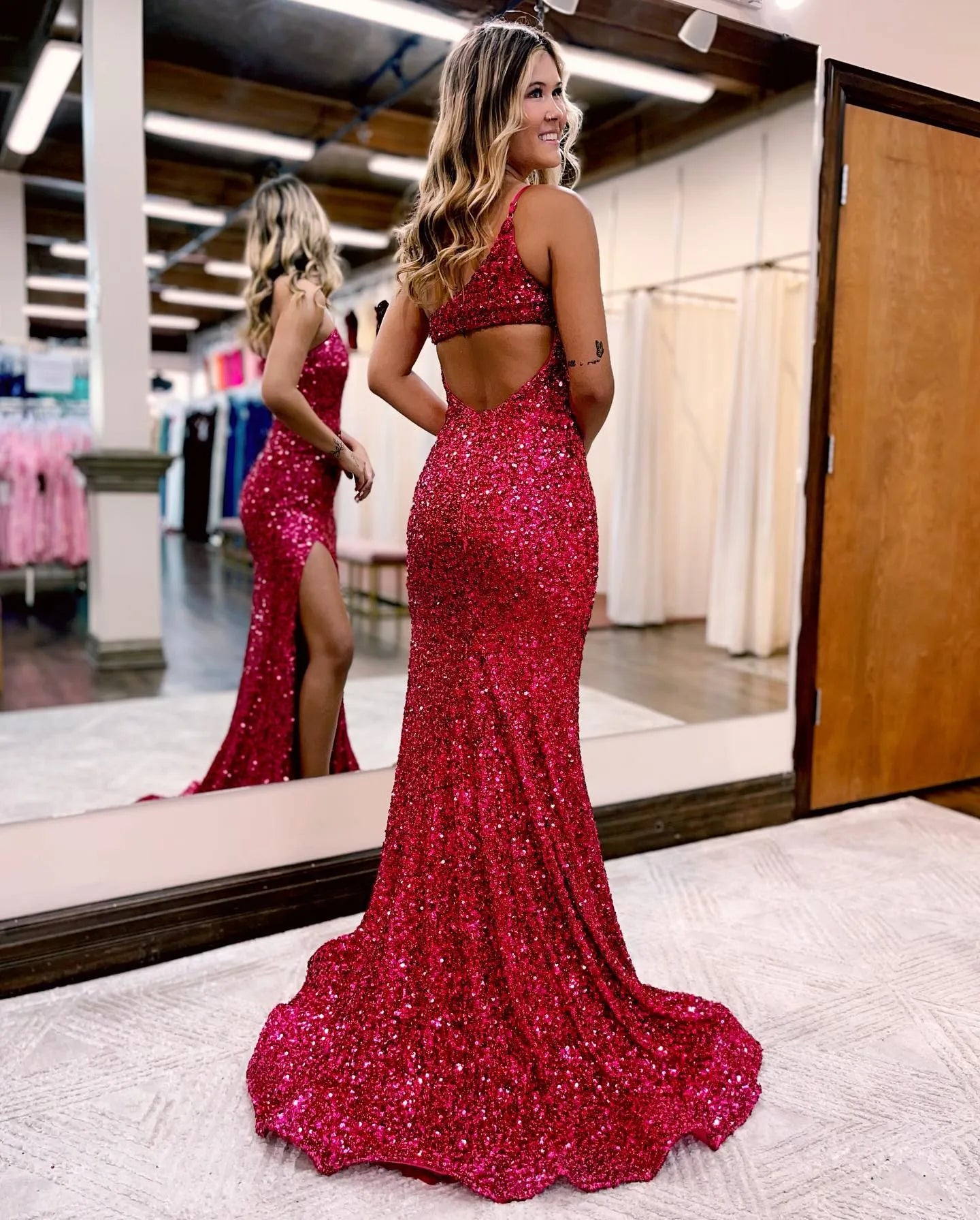 Wholesale Red One Shoulder Mermaid Glitter Prom Dress With Split prom dresses with long sleeves