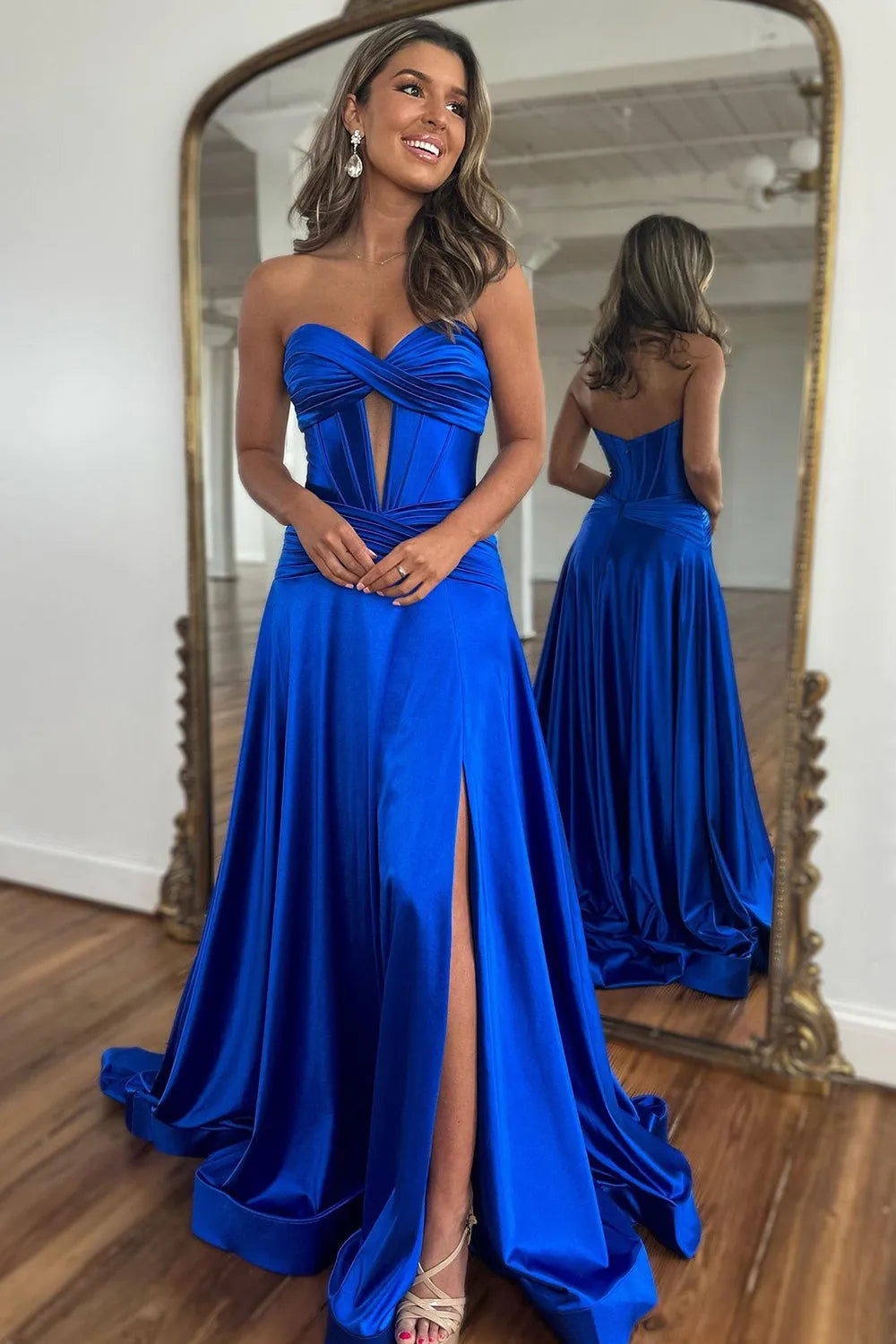 Wholesale Royal Blue Sweetheart Zipper Back Long Satin Prom Dress With Split long prom dresses with sleeves