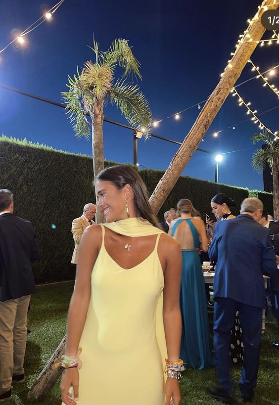 TingPo Wholesale Sexy A line Straps Chiffon Yellow Long Prom Dresses