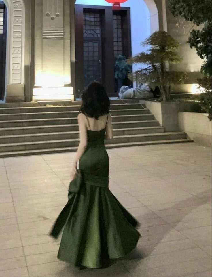 TingPo Wholesale Sexy Mermaid Straps Green Party Dresses Satin Long Prom Dresses