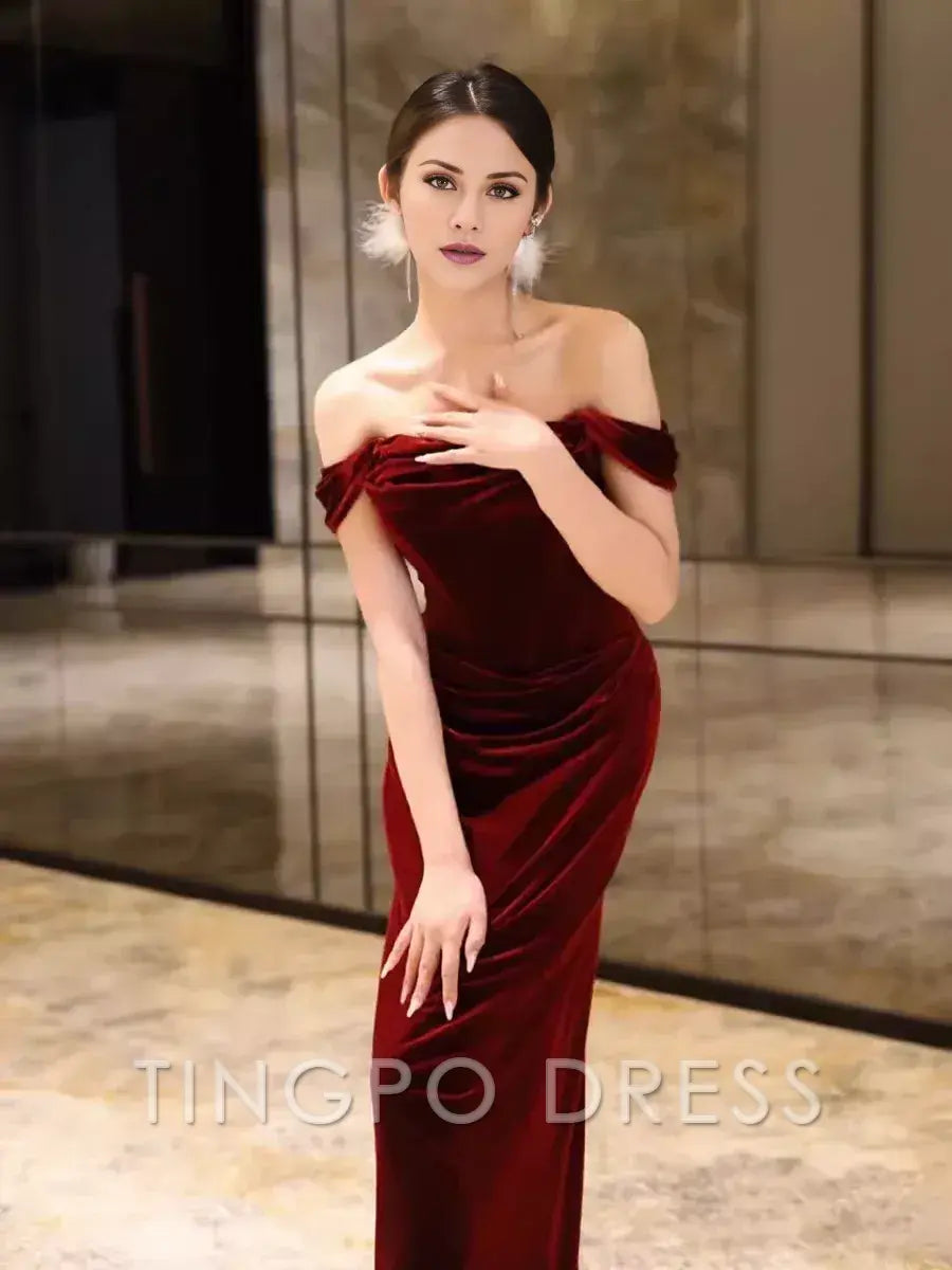 TingPo Wholesale Sheath Strapless Red Velvet Prom Dresses Evening Dress