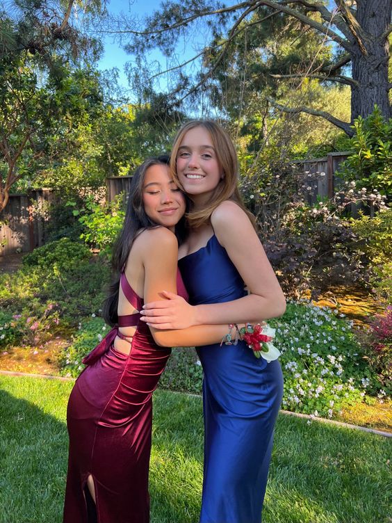 TingPo Wholesale Simple Mermaid Long Burgundy Slit Prom Dress