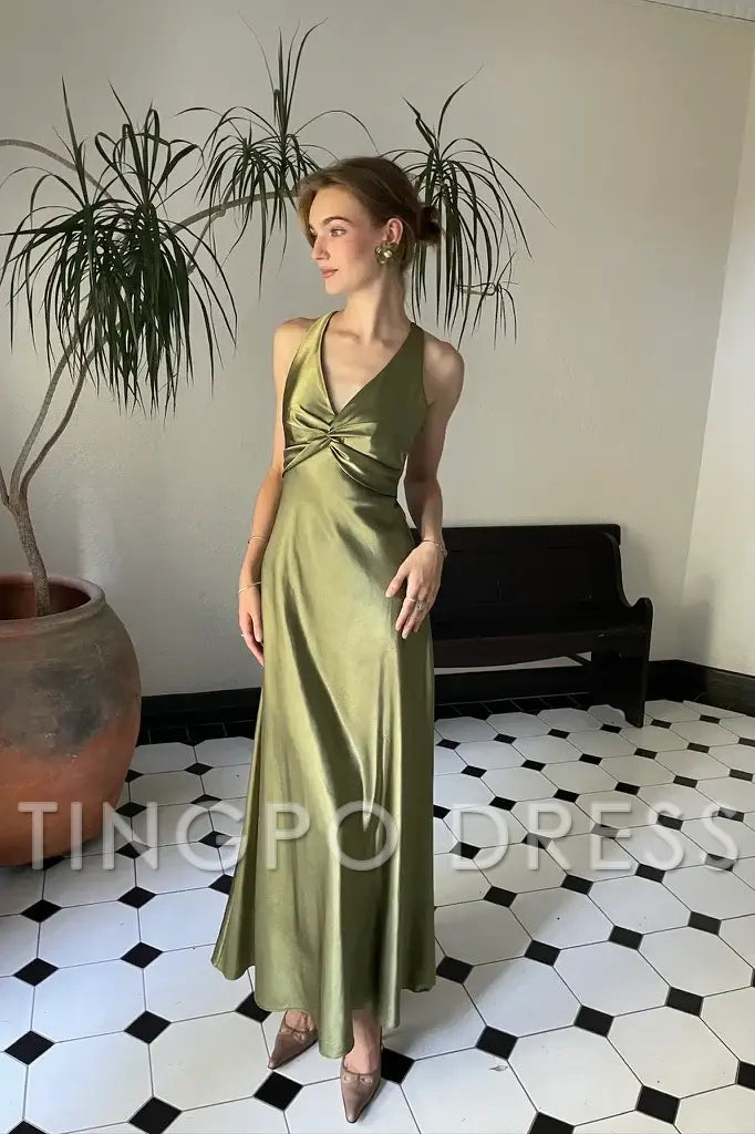 TingPo Wholesale Chic Sheath Halter Neck Yellow Long Party Dress with Backless Bowknot