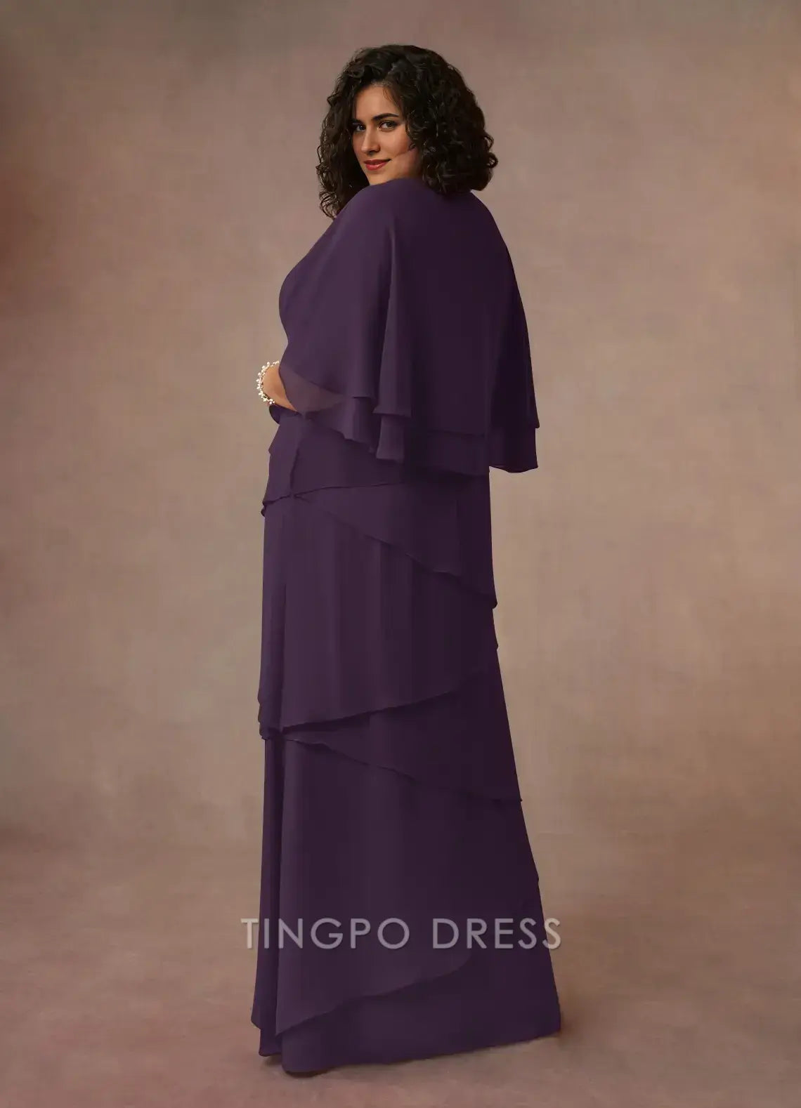 TingPo Wholesale Elegant Plus Size Mother of the Bride Dresses A-Line V-Neck Fit and Flare Skirt Chiffon Dress hot sale for ladies