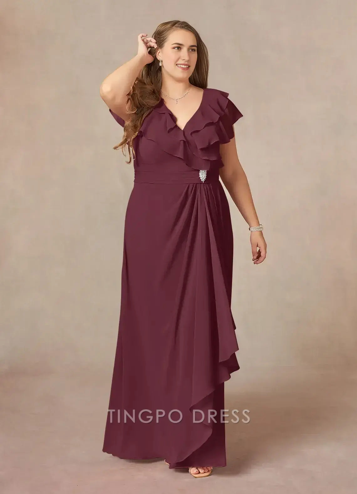 TingPo Wholesale Elegant Plus Size Mother of the Bride Dresses Cabernet A-Line V-Neck Ruched Chiffon Dress hot sale for ladies