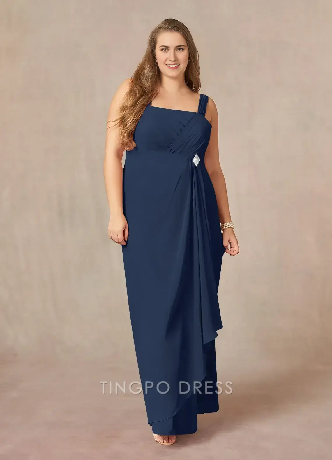TingPo Wholesale Elegant Plus Size Mother of the Bride Dresses Dark Navy A-Line Square Neckline Pleated Chiffon Dress hot sale for ladies