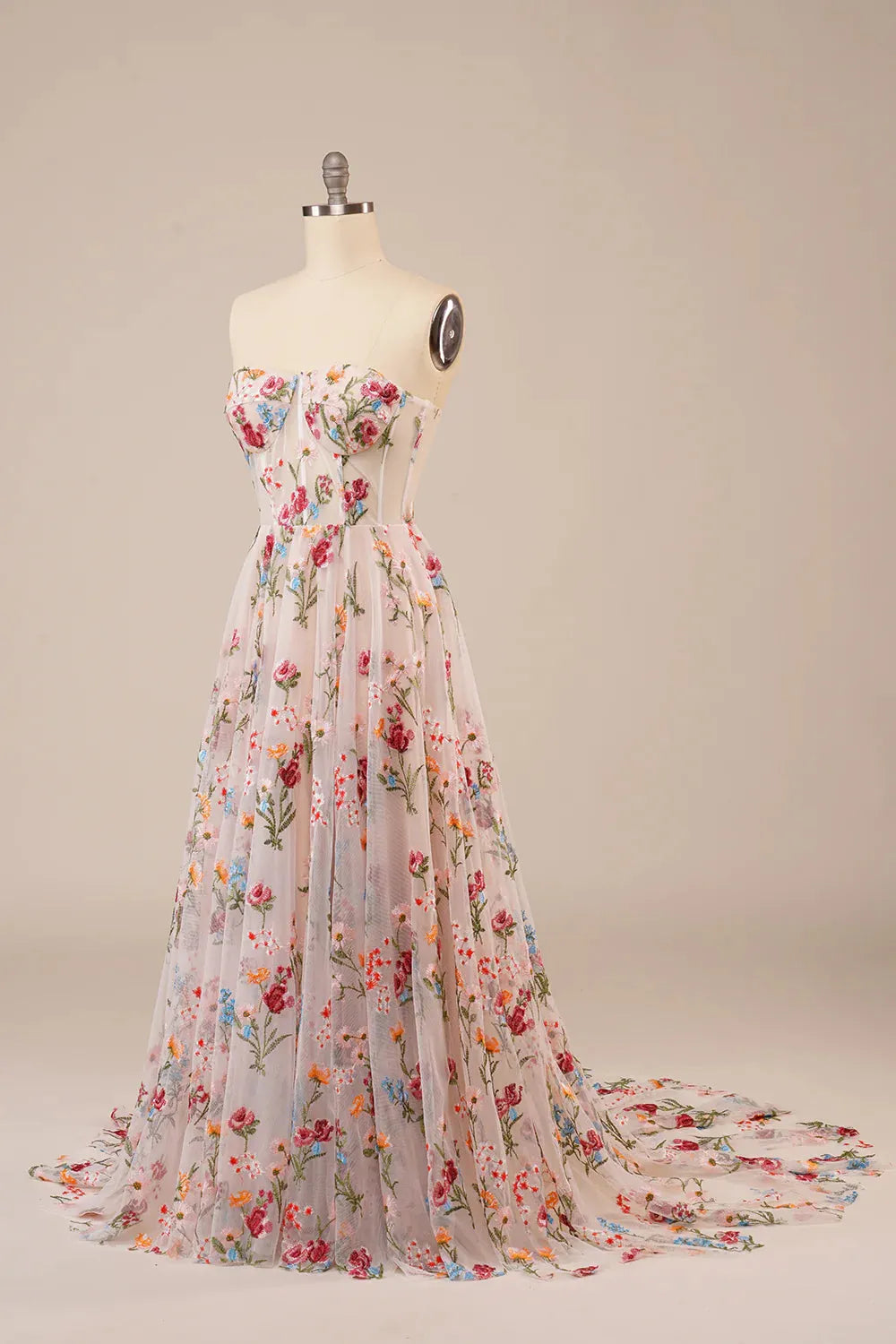 Wholesale A-Line Strapless Sweep Train Tulle Prom Dress with Embroidery